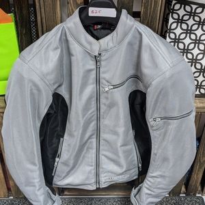 Motorcycle riding jacket